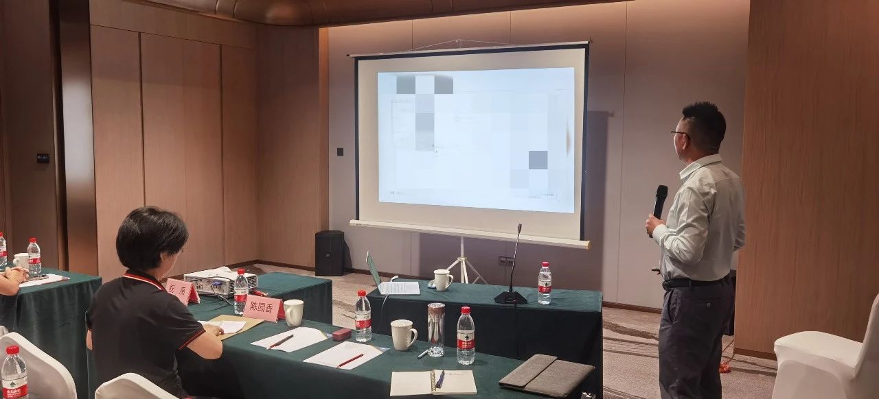 ��è����