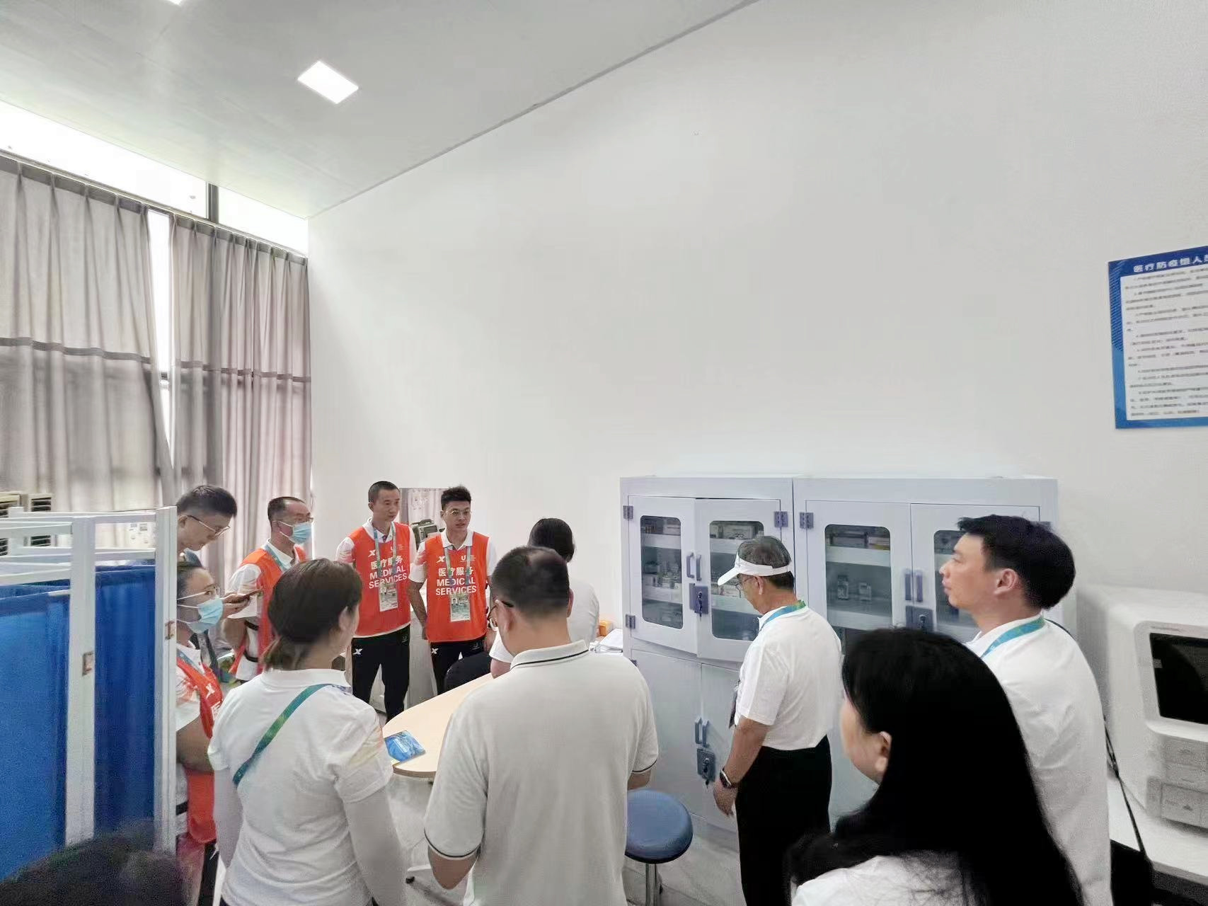 ��è����