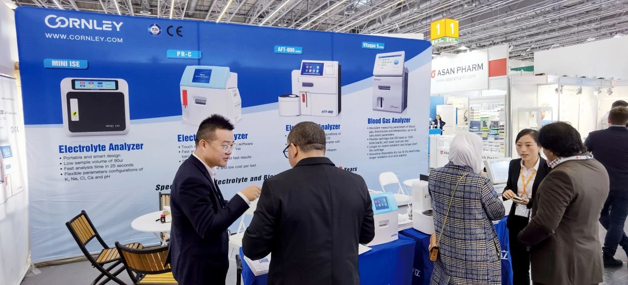 ��è����